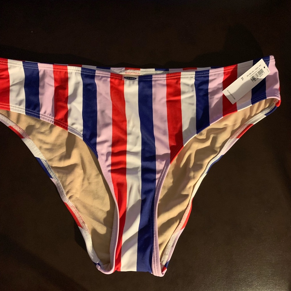 3/$20 NWT Striped Old Navy Bikini Bottom Size XL